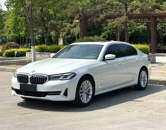 2022 BMW 5 Series Facelift 525Li Luxury Package