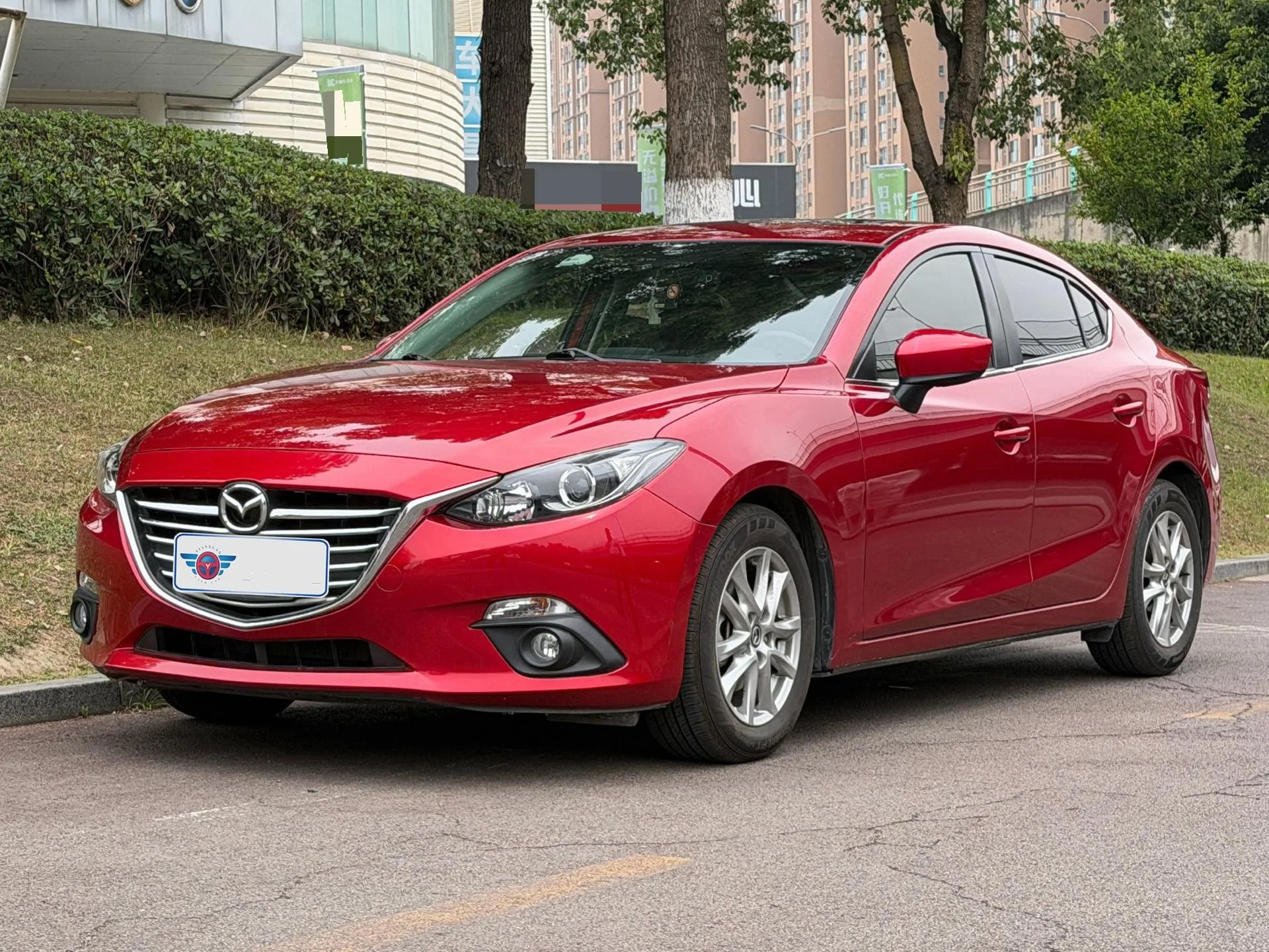 Mazda3 Axela 2014 Sedan 1.5L Automatic Luxury