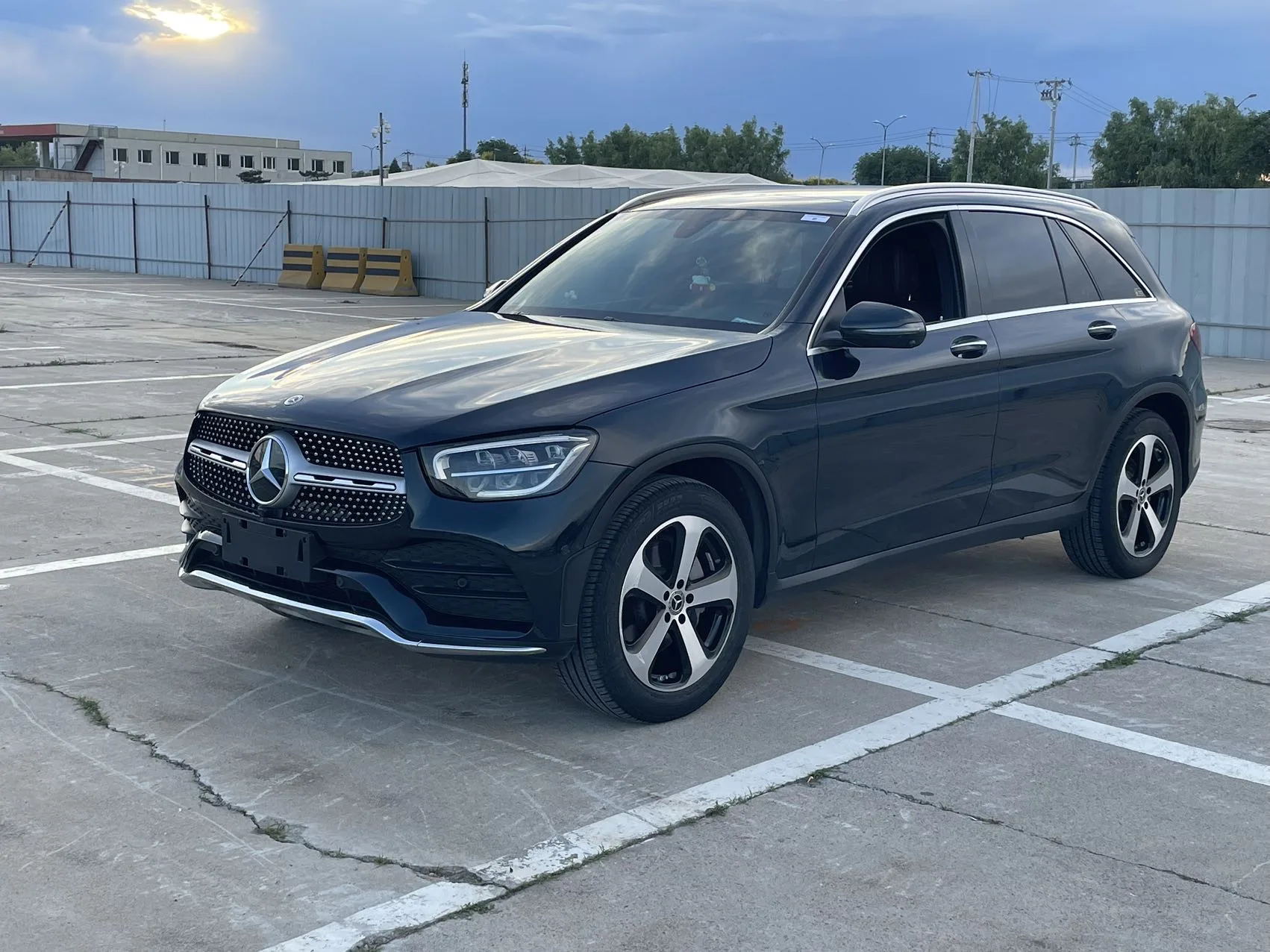 Mercedes-Benz GLC 2022 Facelift III GLC 260 L 4MATIC Dynamic