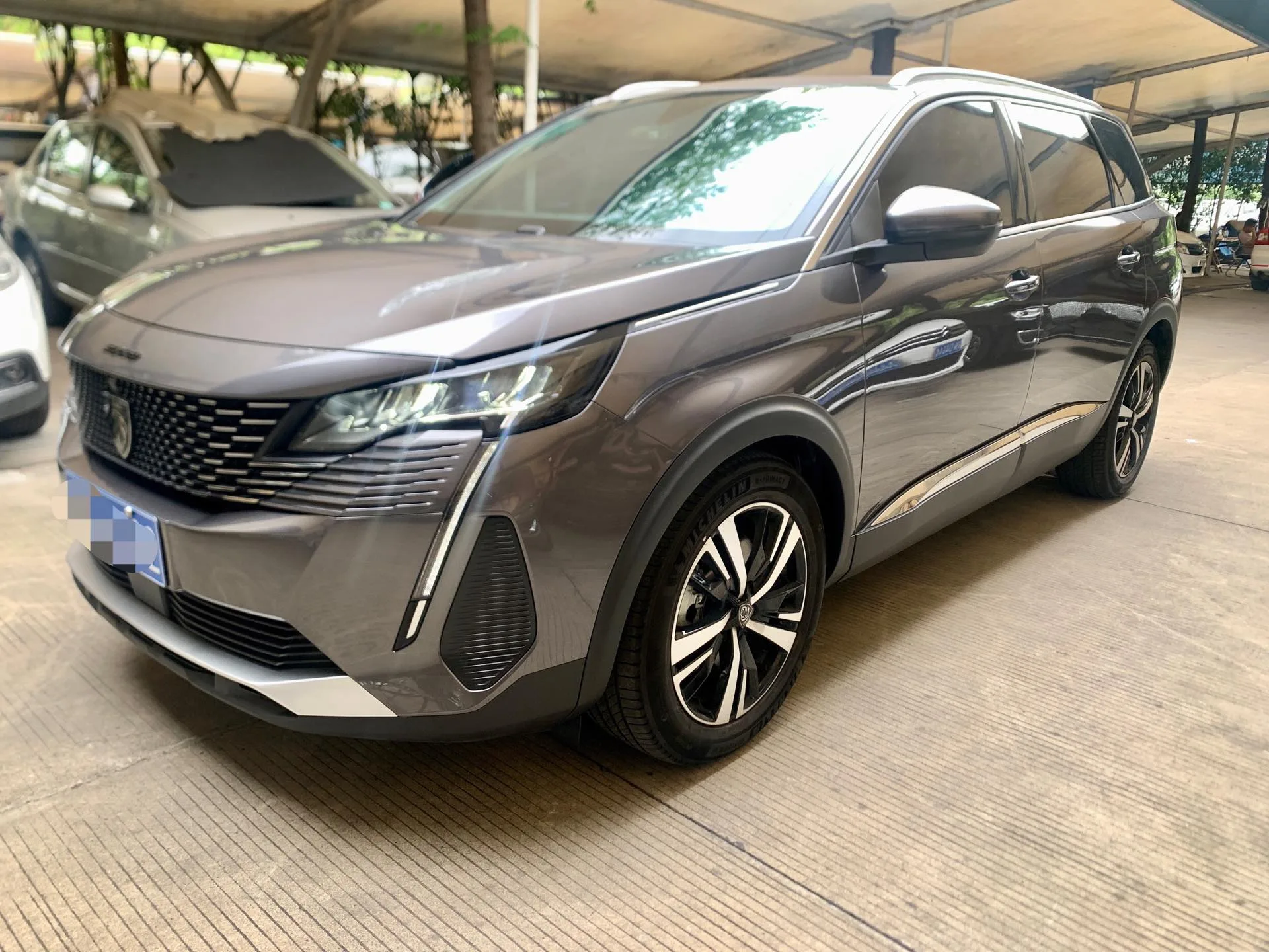 Peugeot 2023 5008 1.8THP 400THP True Love Edition 5-Seater Automatic