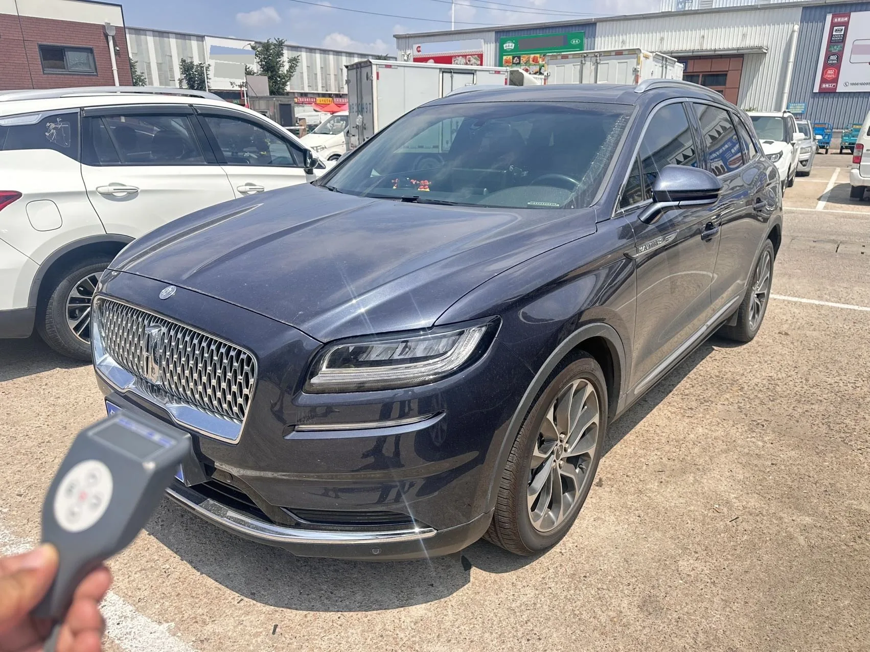 Navigator 2021 2.0T AWD Premium Edition