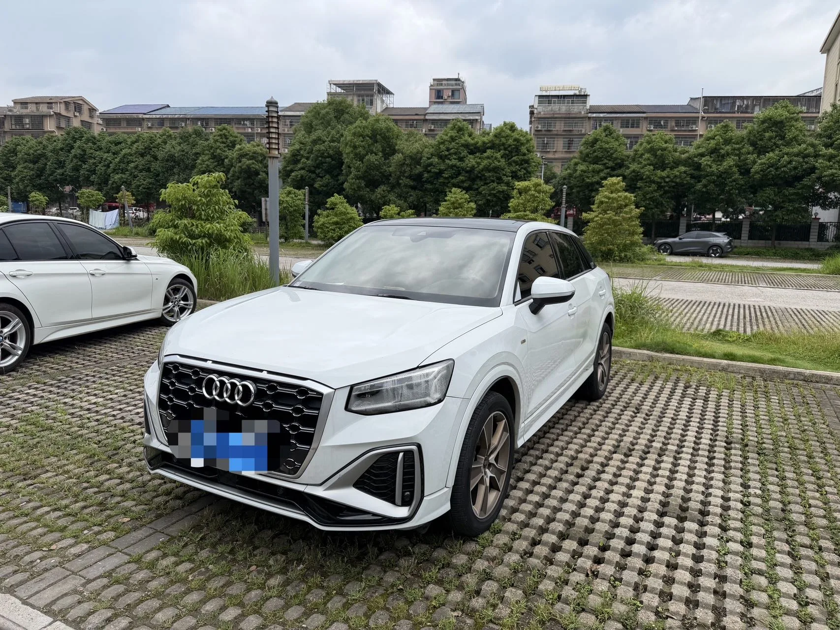 Audi Q2L 2021 35 TFSI Fashion Dynamic Edition
