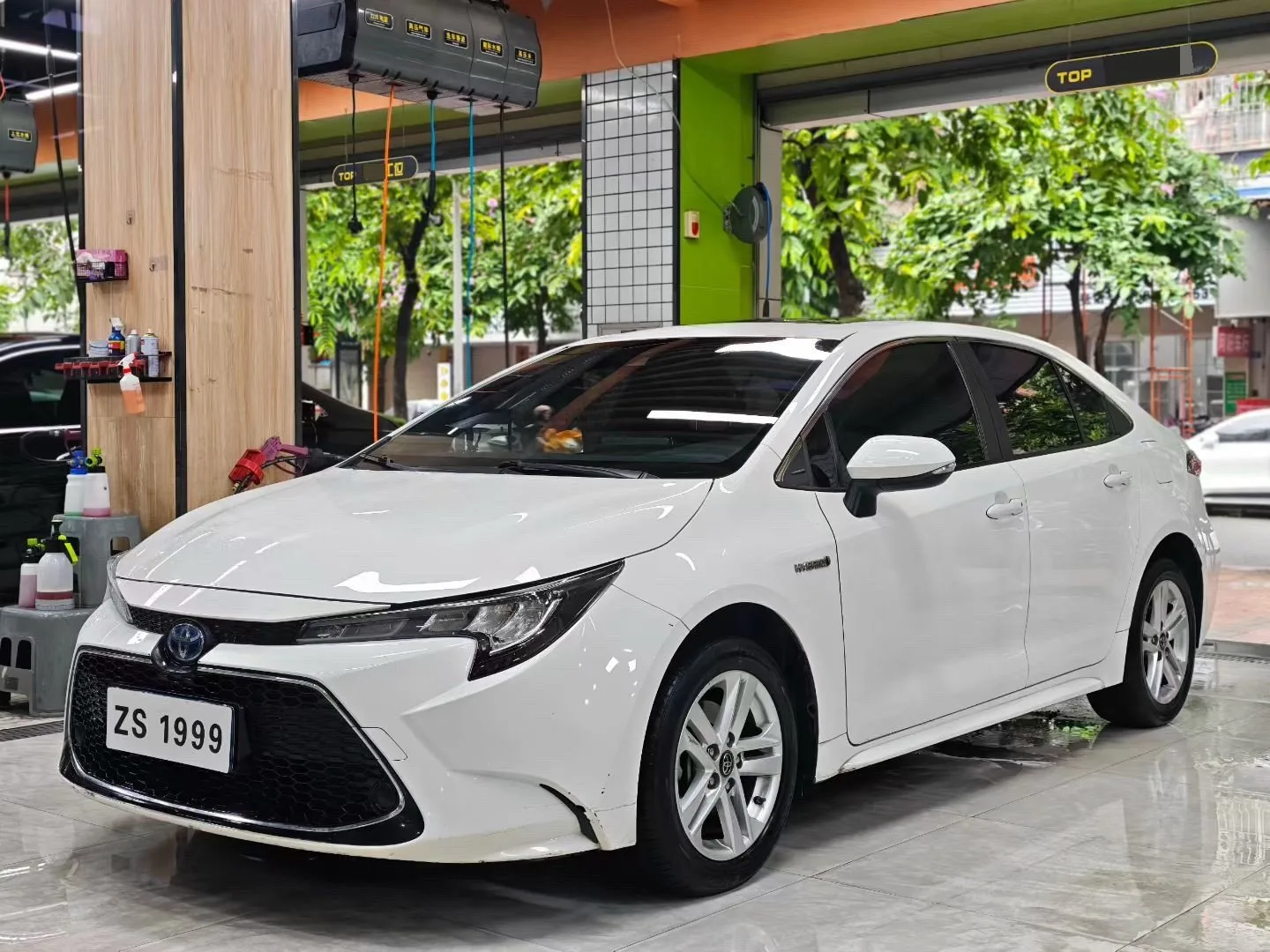 Levin 2021 Hybrid 1.8H E-CVT Luxury Edition