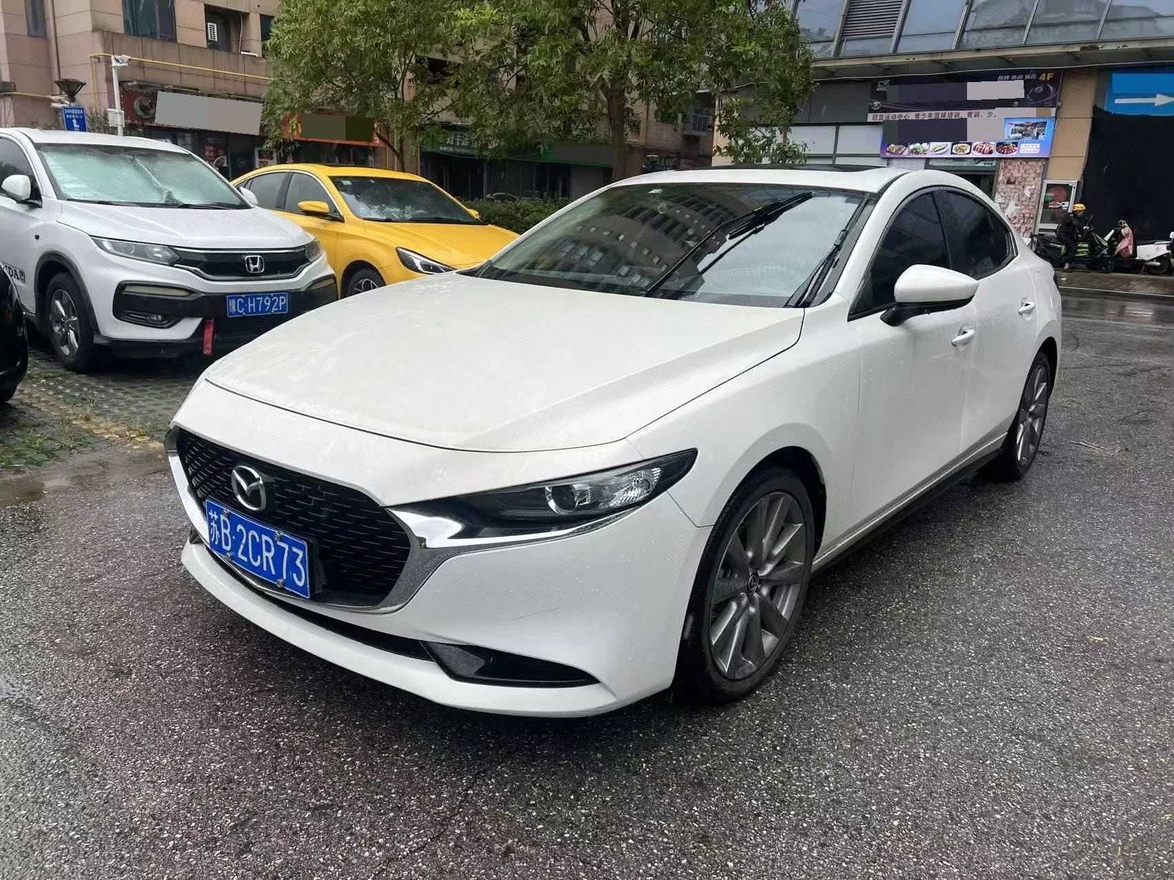 Mazda3 Скажи мне. 2021 2,0 л Автоматический Премиум Версия