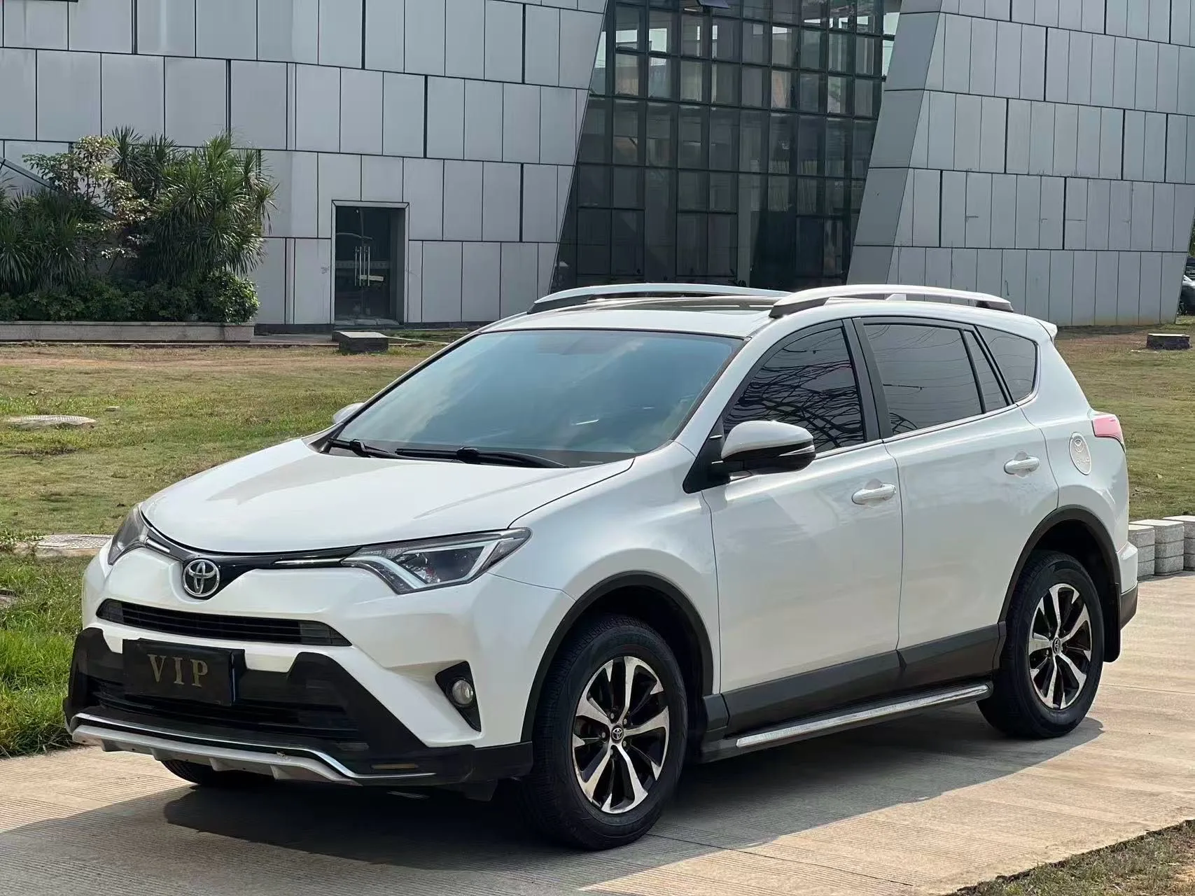 RAV4 2019 2.0L CVT 2WD Pioneer Edition (National V Emission Standard)