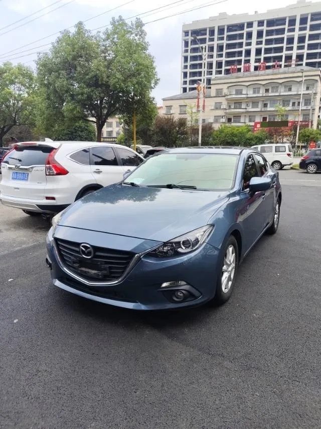 Mazda3 Axela 2014 Sedan 1.5L Automatic Luxury