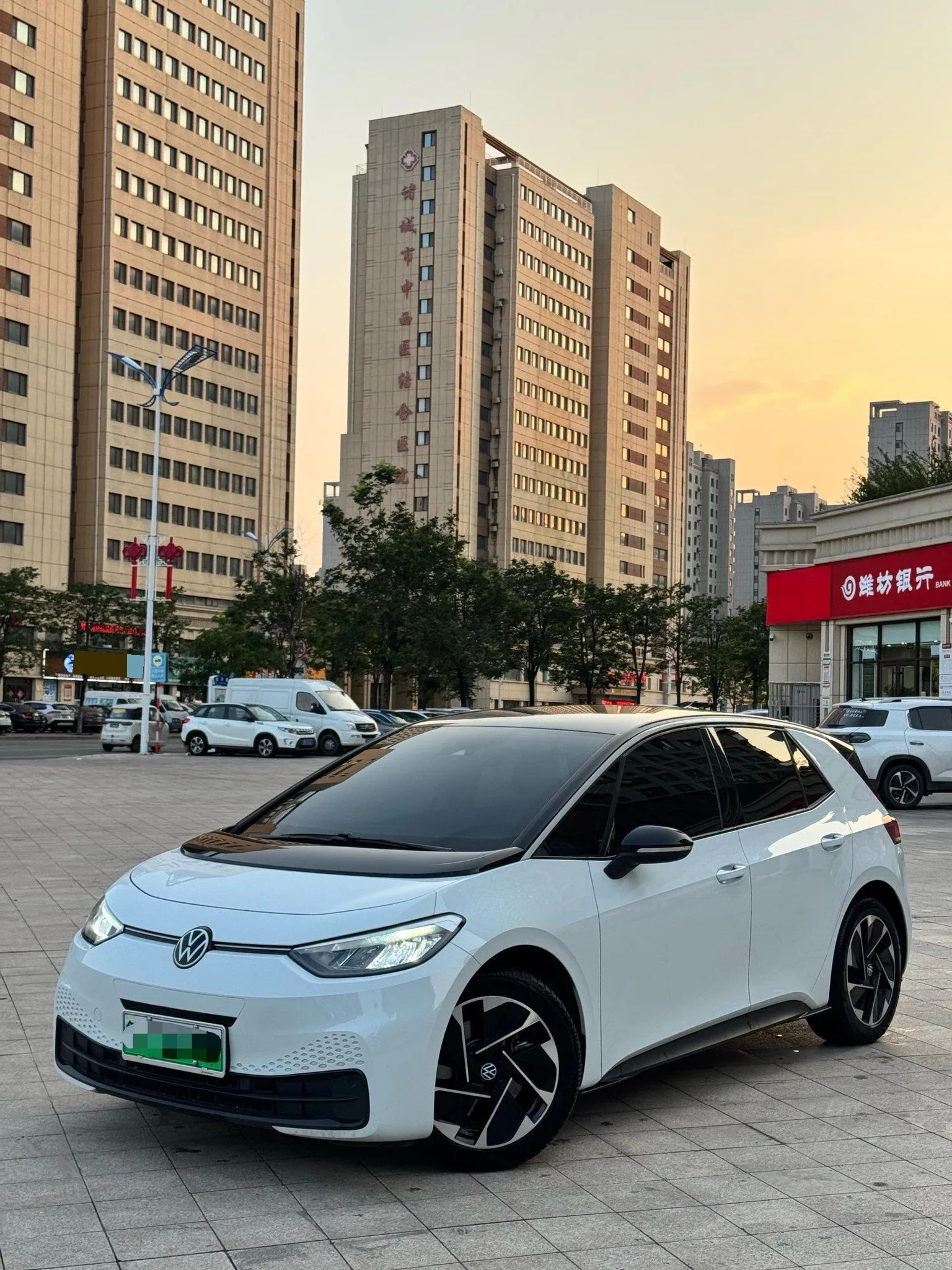 Volkswagen 2025 ID.3 Smart Edition Pure Smart Enjoy Automatic Transmission