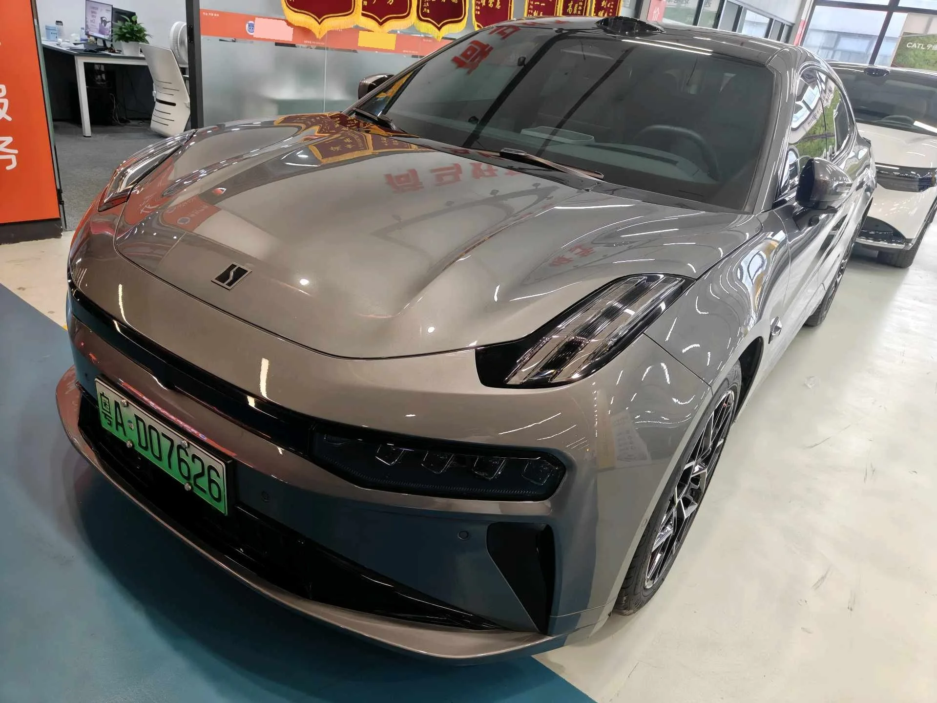 Zeekr 001 2024 WE Edition 100kWh Rear-Wheel Drive