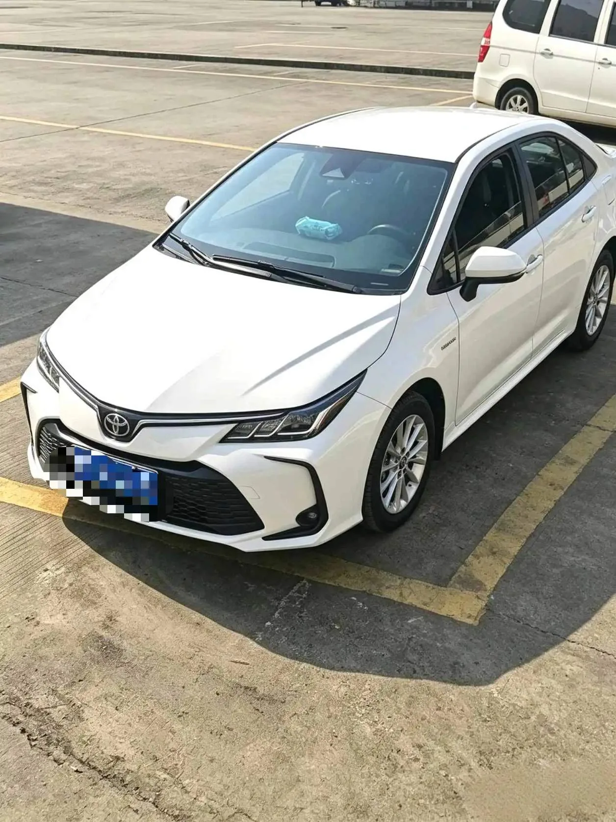 Toyota 2023 Corolla Hybrid 1.8 CVT Intelligent Electric Hybrid Pioneer Edition Automatic Transmission