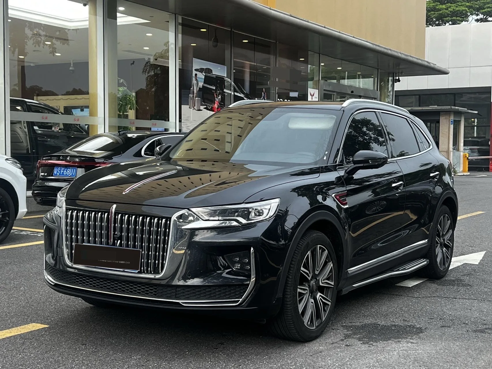 2022 Hongqi HS5 2.0T Smart Connect Flagship AWD