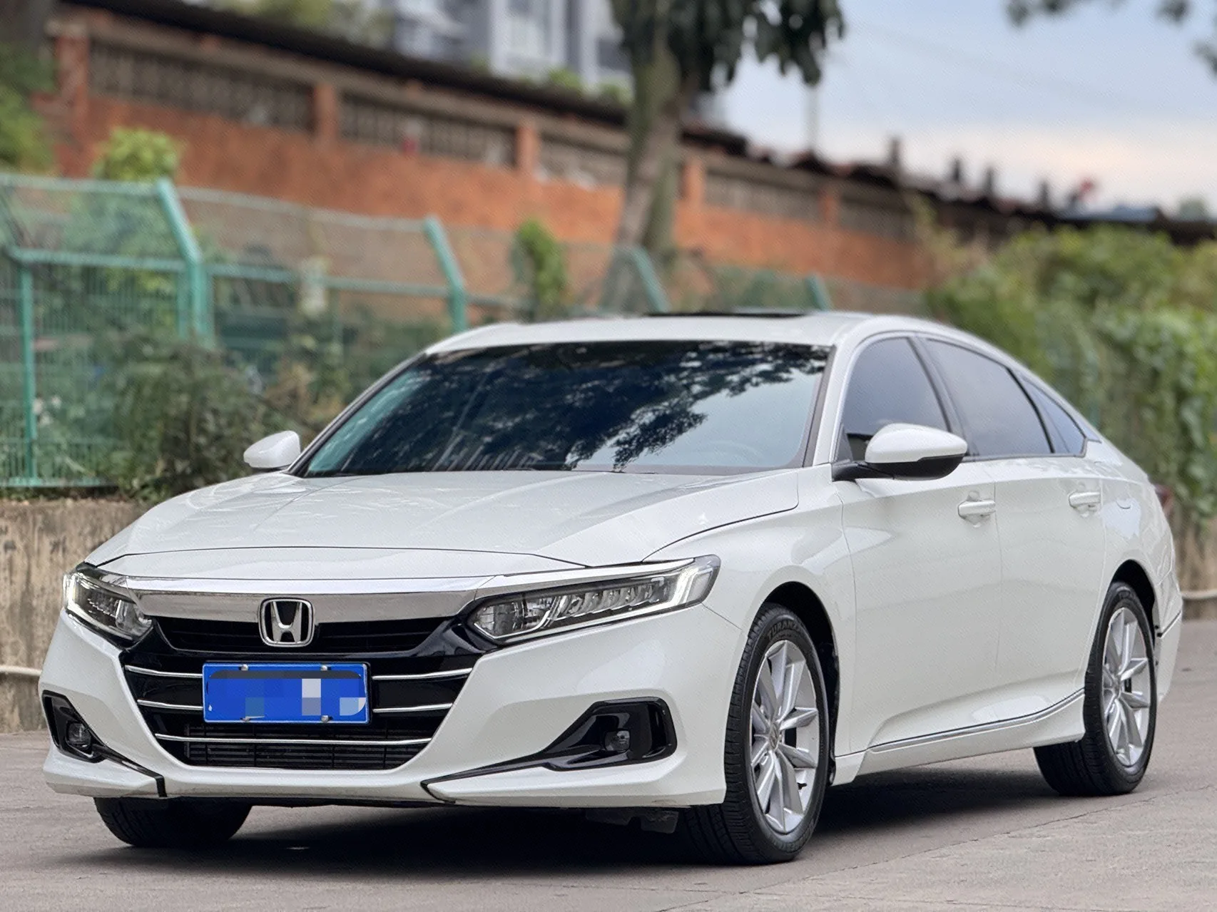 2022 Honda Accord 260TURBO Luxury Edition