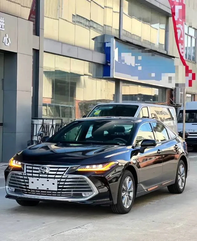 2024 丰田 阿瓦隆 2.0 CVT 入门级 自动的
