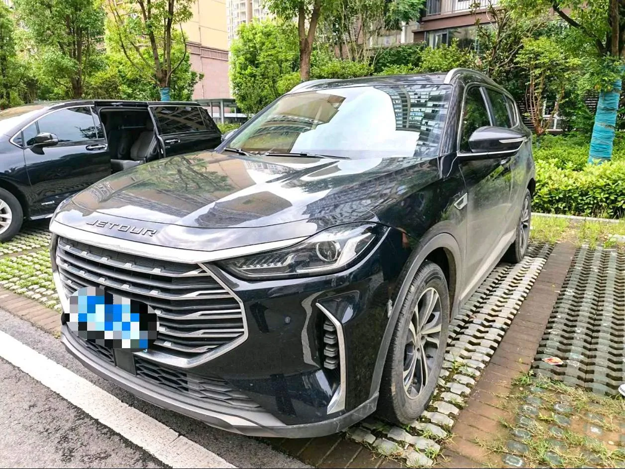 Jietu X70 PLUS 2021 Model Year 1.5T DCT Fire 5-Seater