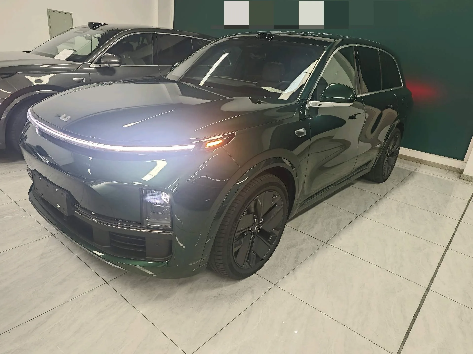 Li Auto 2025 L8 Pro Smart Refresh Edition (Automatic Transmission)