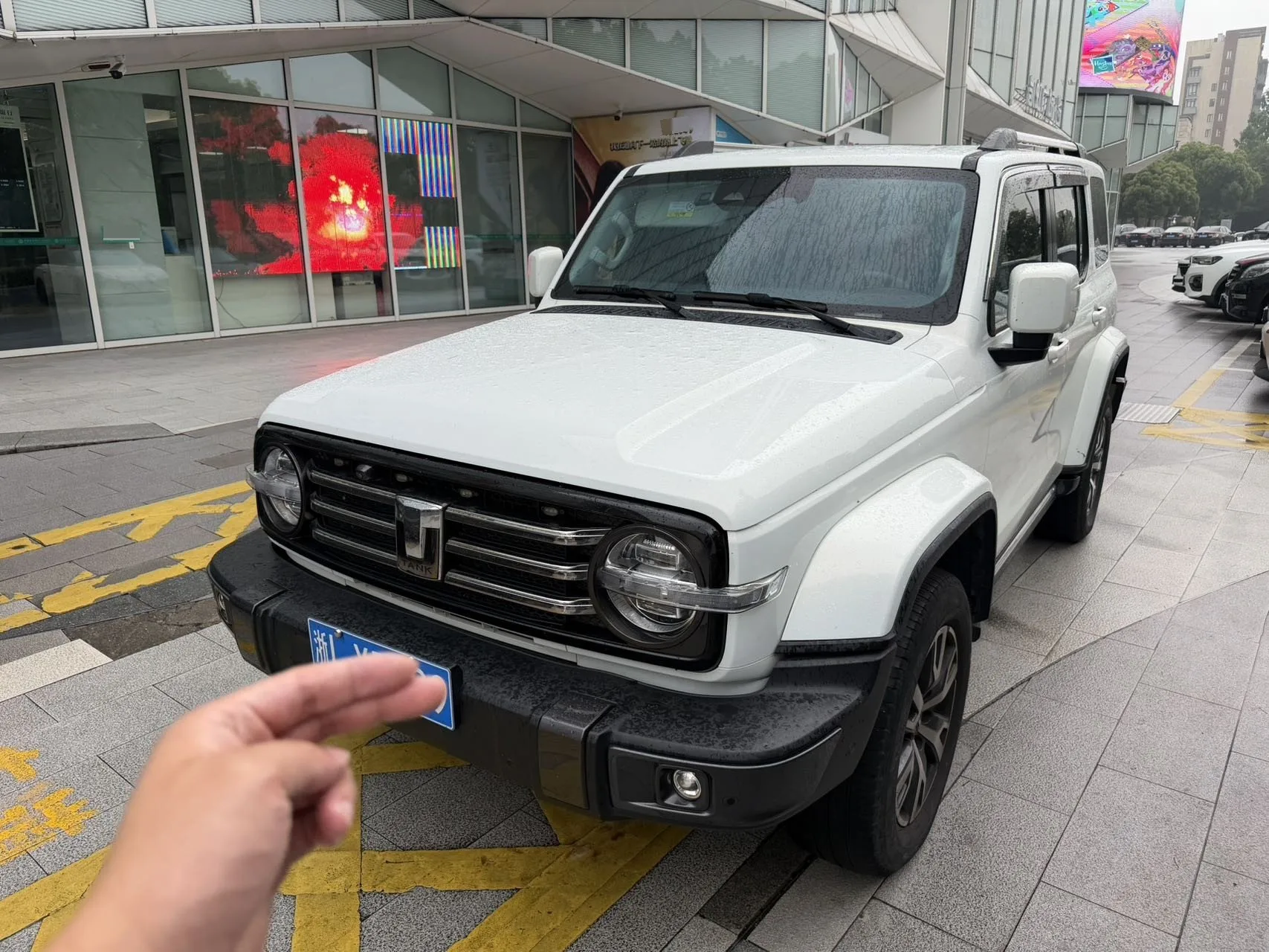 The 2023 Tank 300 City Edition 2.0T is very stylish.