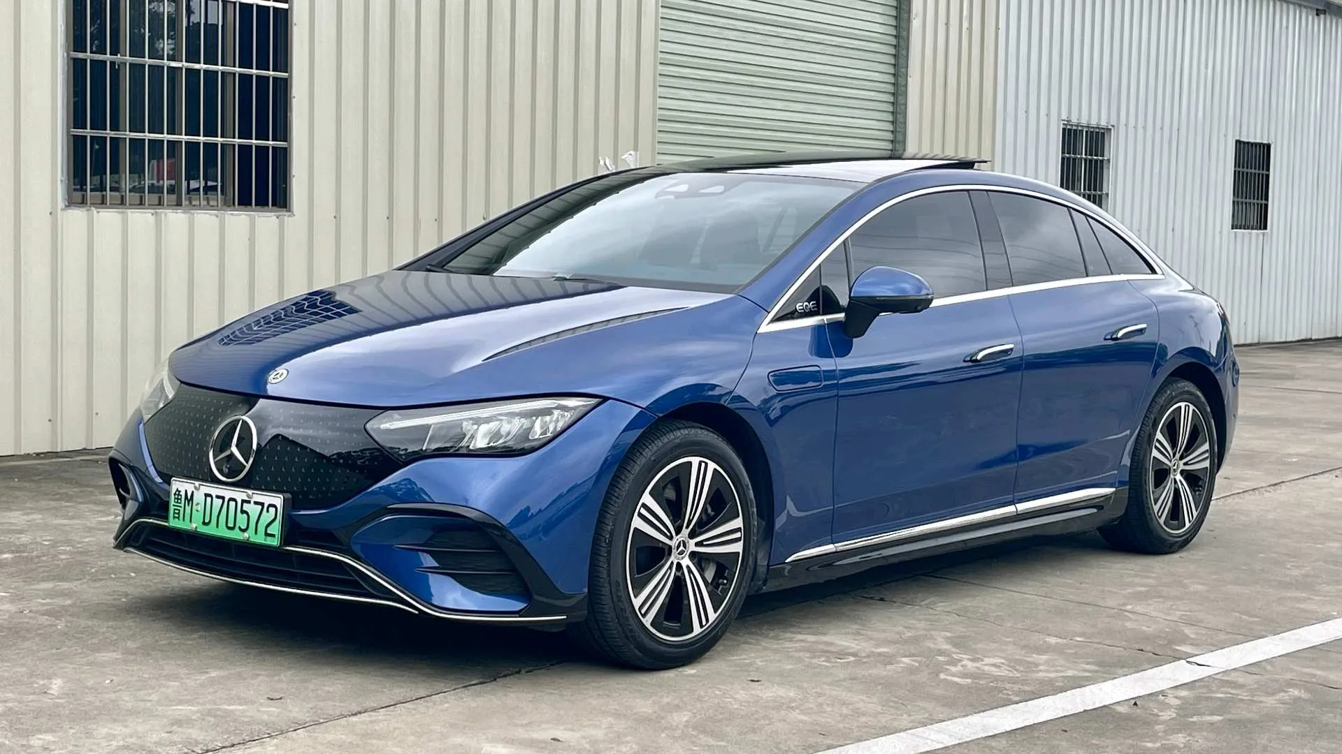Mercedes-Benz EQE 2022 350 Luxury Edition