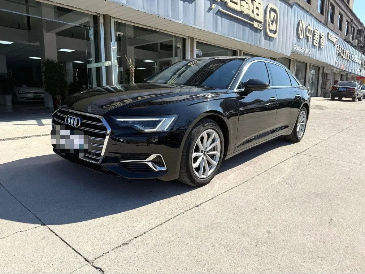 Audi A6L 2022 40 TFSI Luxury Elegance