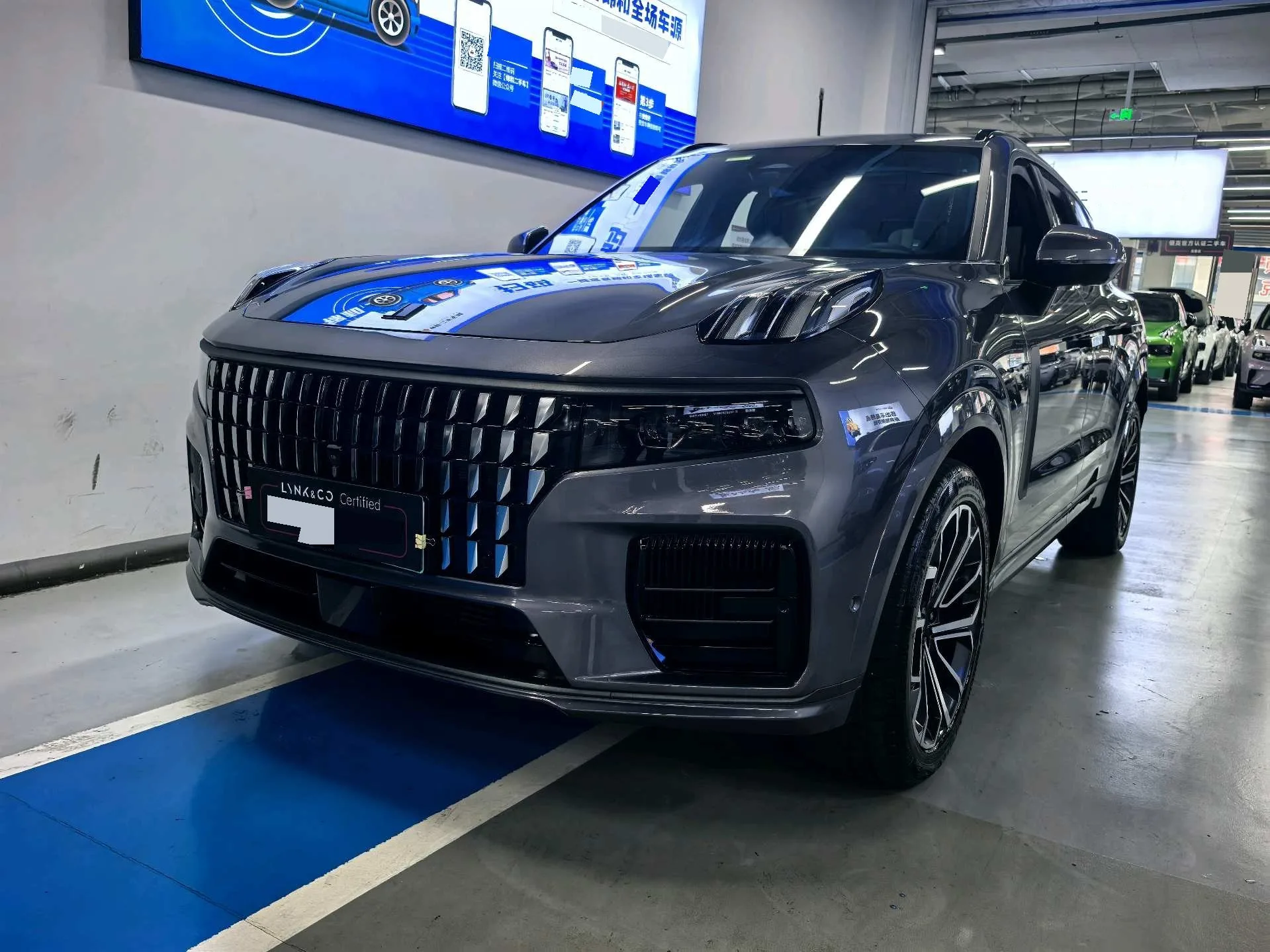 Lynk & Co 09 PHEV 2023 2.0TD EM-P Long Range Edition AM 7-Seater