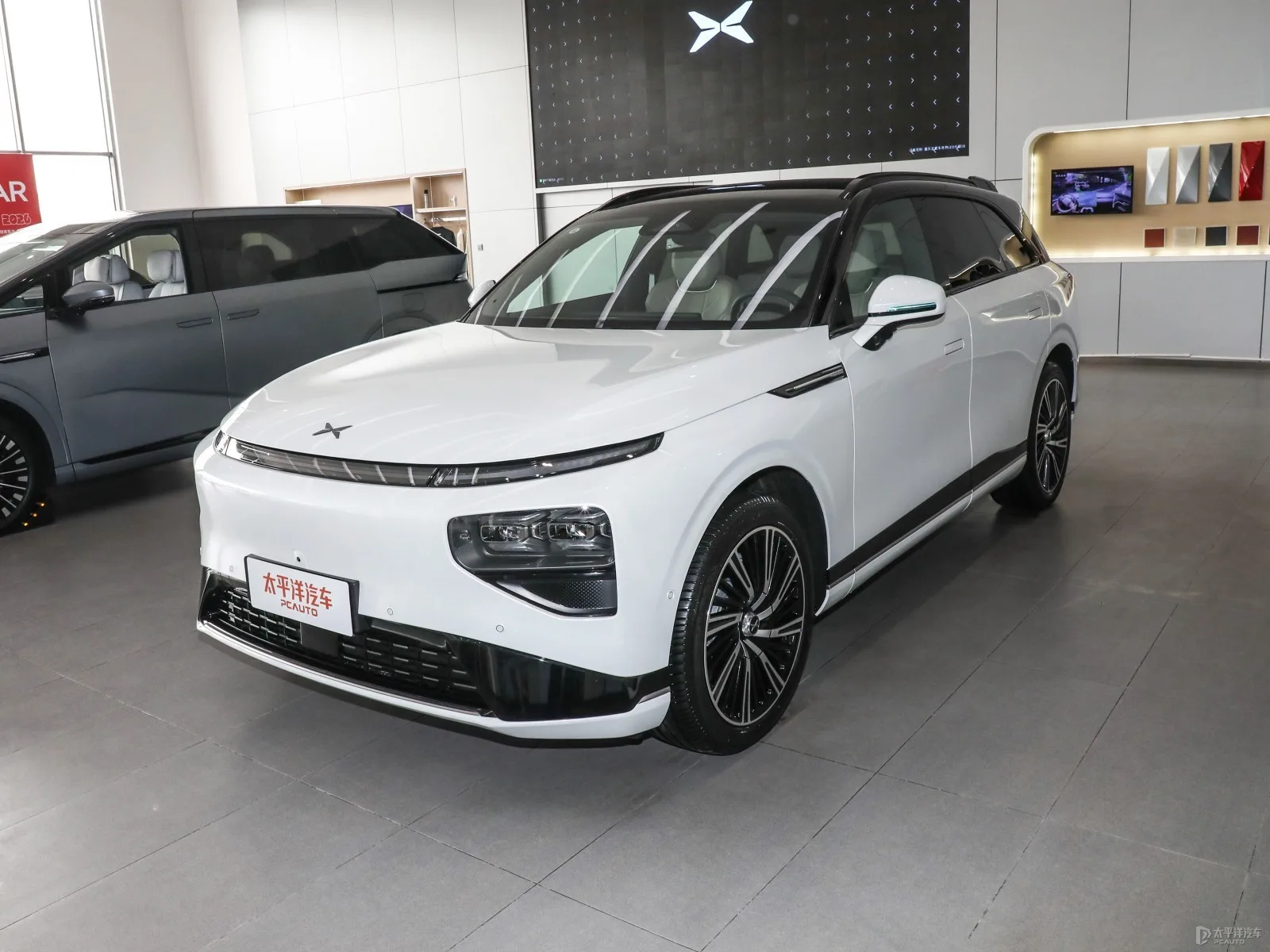 Xpeng G9 725 Ultra Long Range Max — Authorized new car for export from China (listing thumbnail)