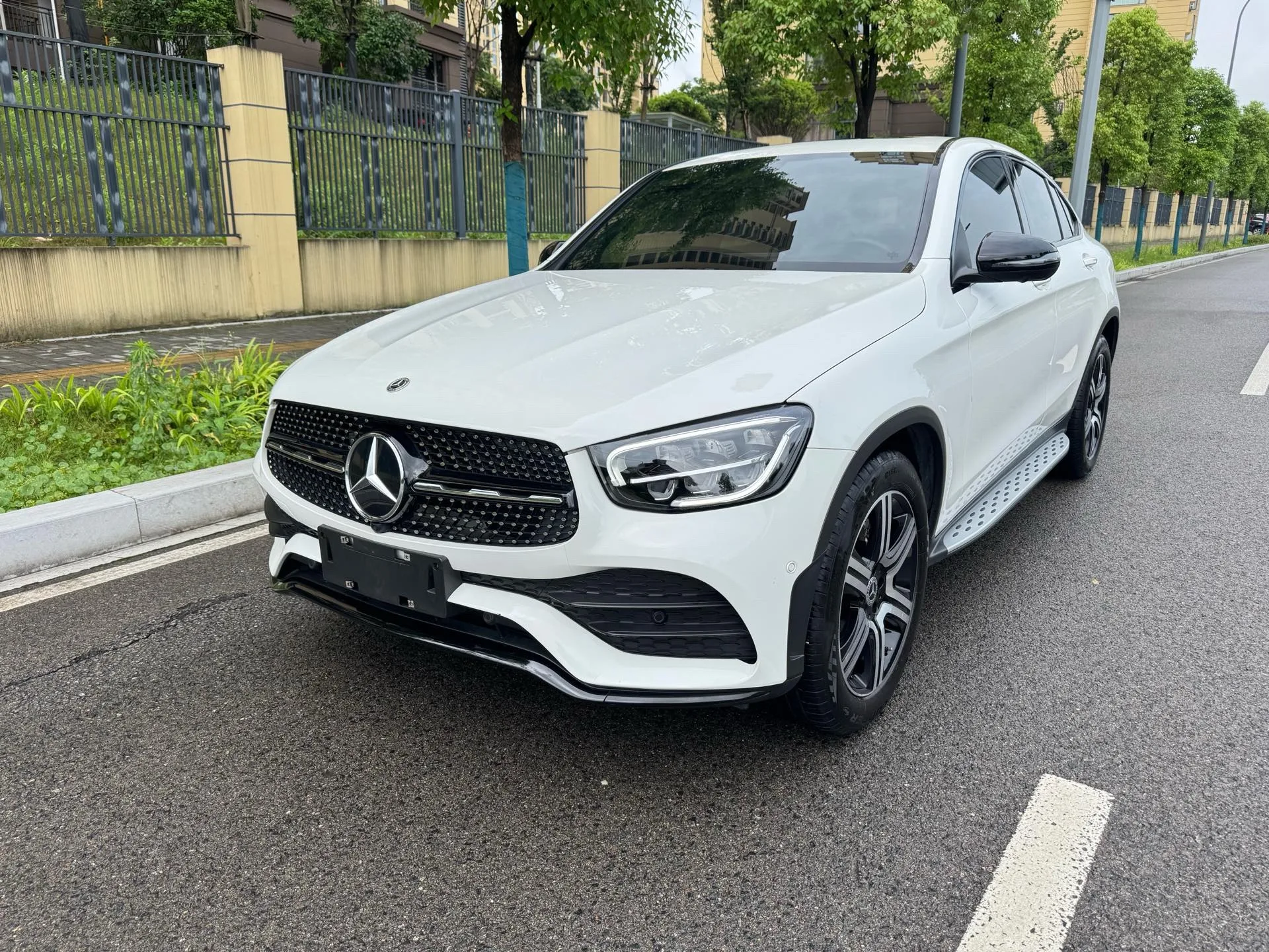 2022 Mercedes-Benz GLC Coupe, facelifted GLC 260 4MATIC Coupe SUV