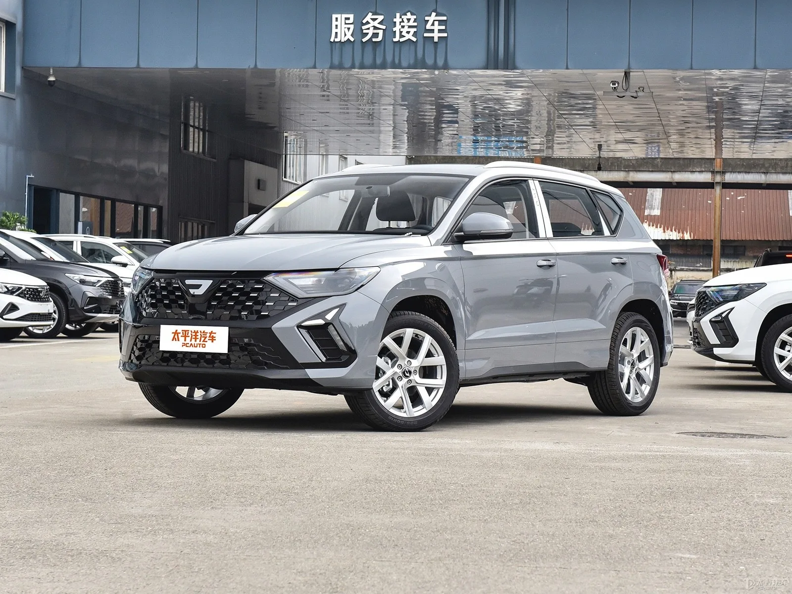 FAW-Volkswagen Jetta Automatic Pioneer Edition (Shadow Play Edition) — Modified new car for export from China (listing thumbnail)
