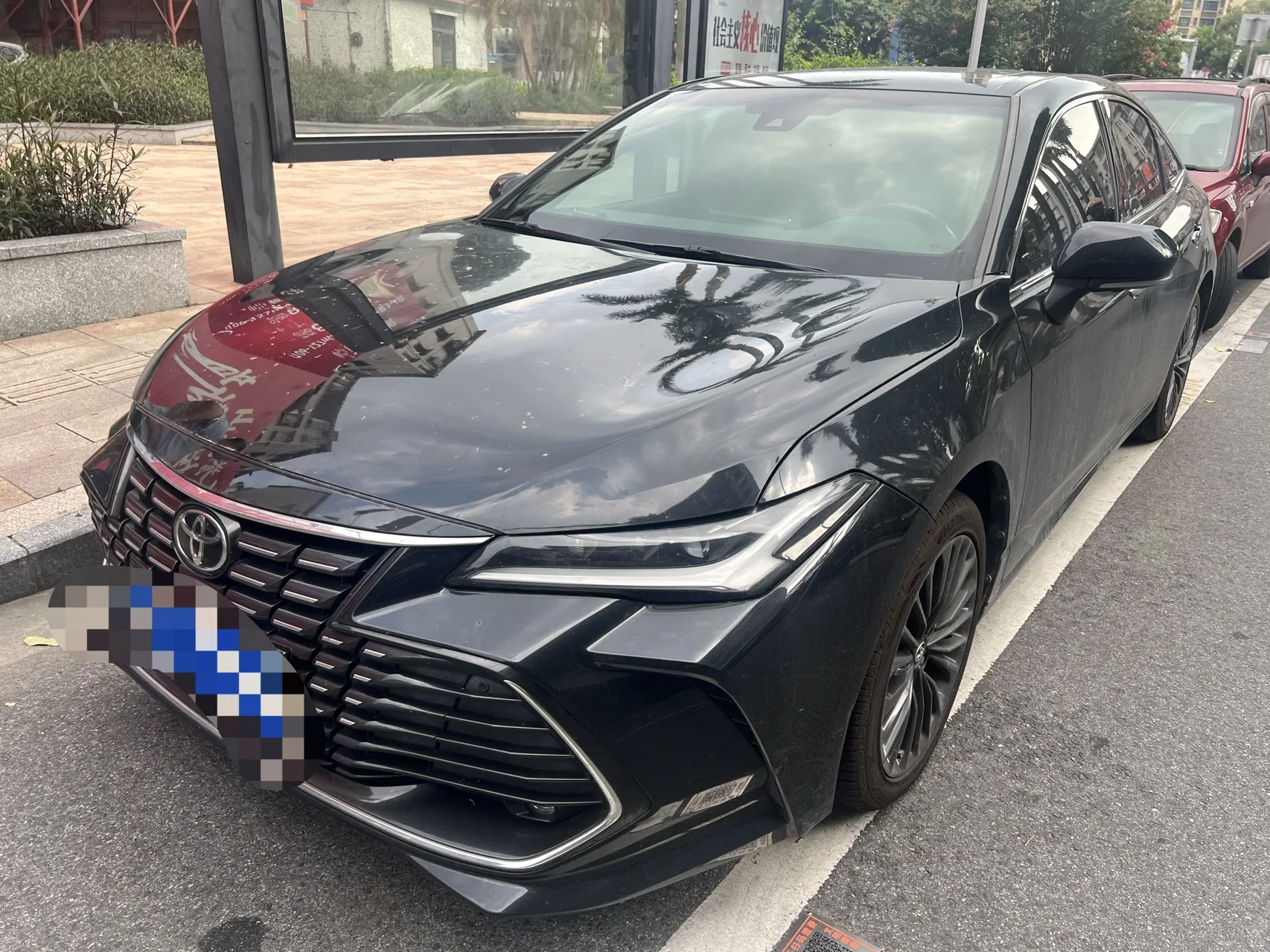 2022 Toyota Avalon 2.0L XLE Premium Edition