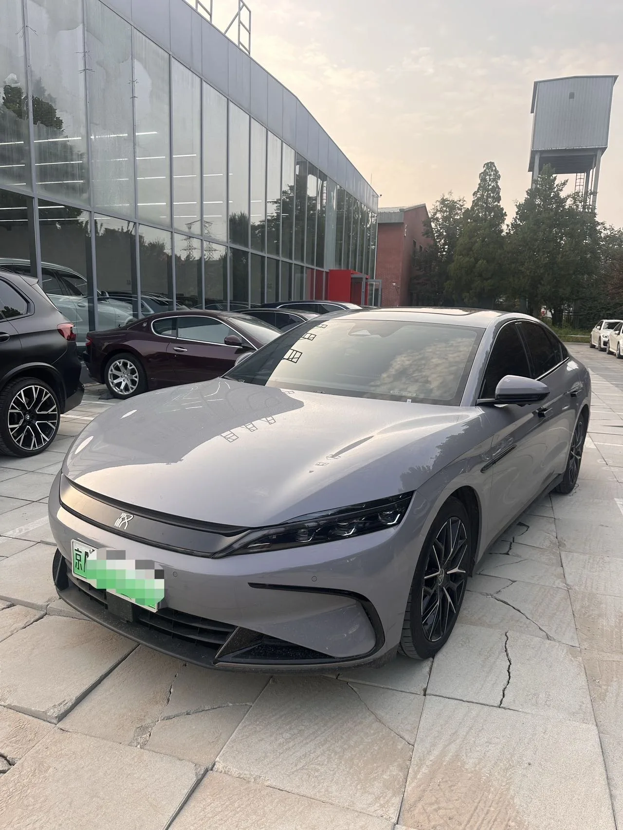 BYD 2025 Han DM-i 1.5T CVT 125KM Premium Automatic