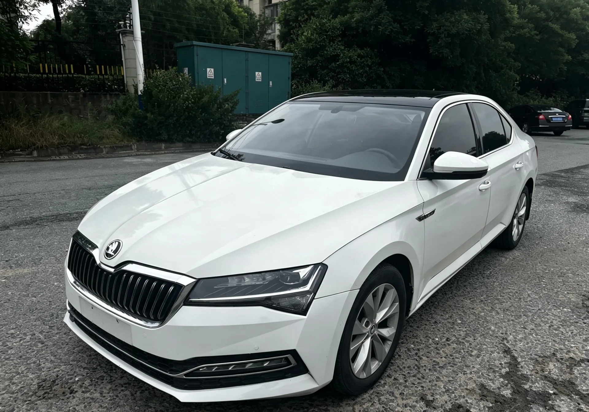Skoda Superb 2019 TSI 330 DSG Comfort Edition