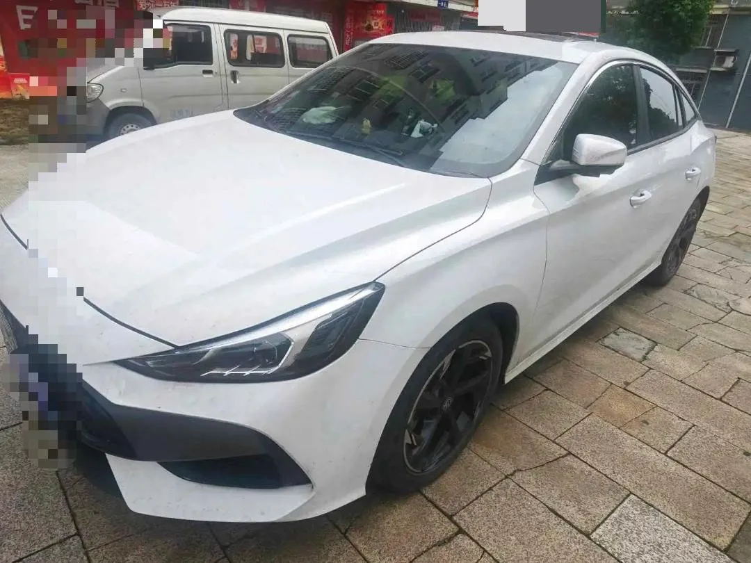MG5 2023 180DVVT CVT Luxury Edition