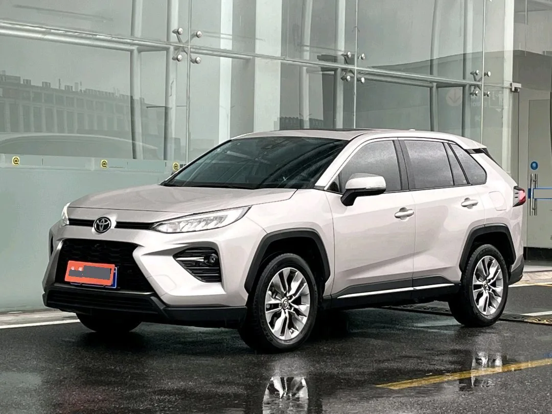 2022 Toyota RAV4 2.0L CVT 4WD Luxury PLUS Edition