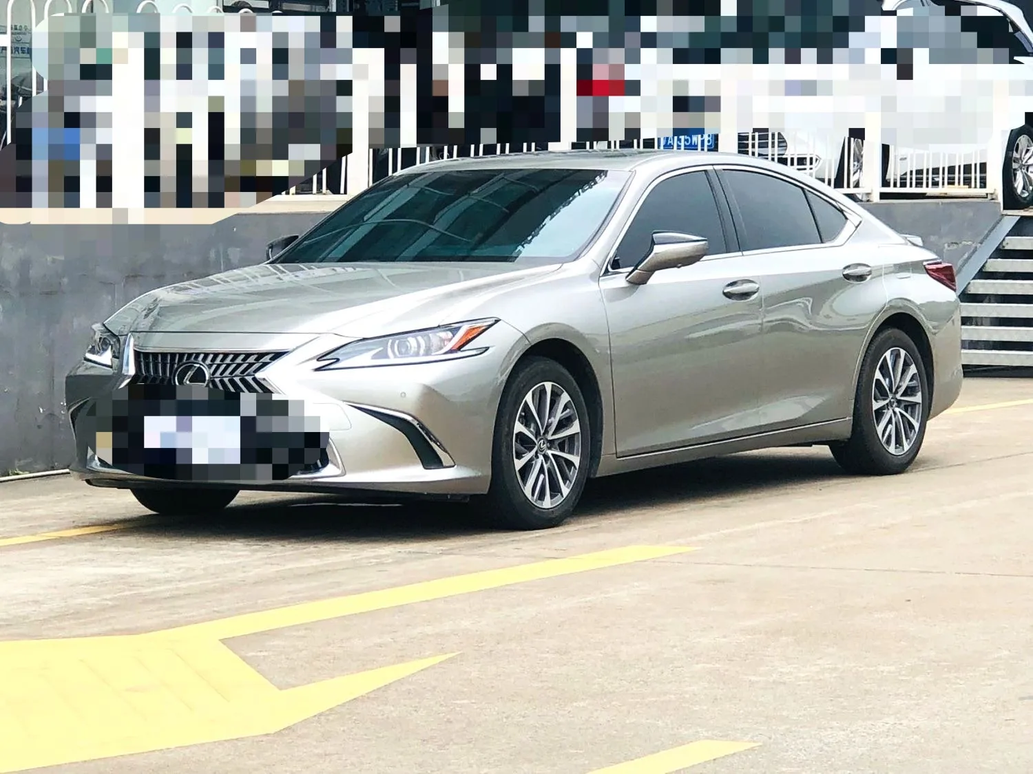 Lexus ES 2022 300h Premium Edition