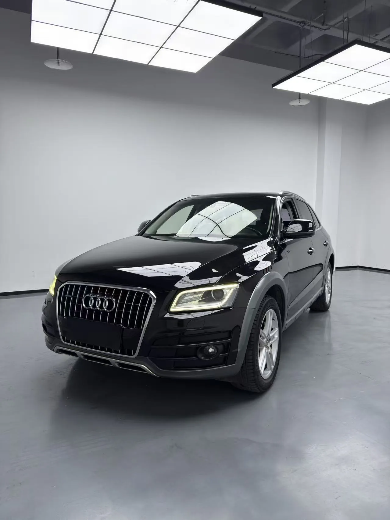 2018 Audi Q5 Collection Edition 40 TFSI Technology