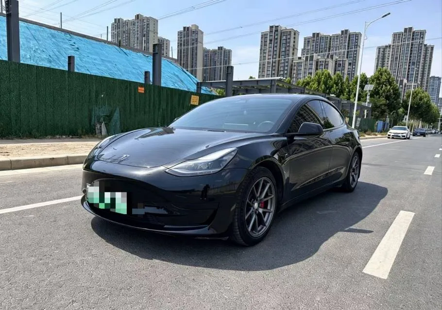 Model 3 2022 Rear-Wheel Drive
