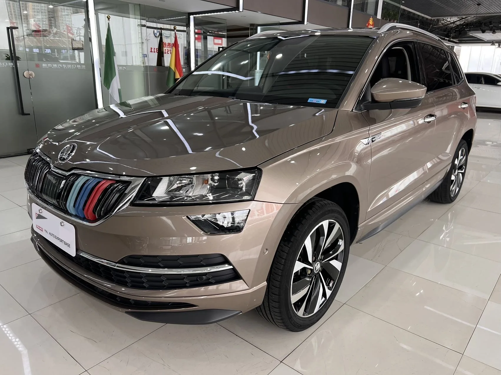Karoq 2021 TSI280 Flagship Edition