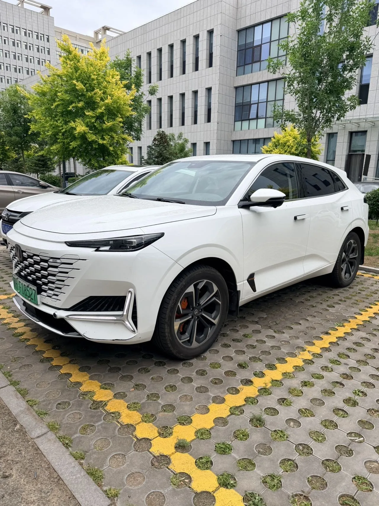 Changan 2023 UNI-K Smart Electric iDD 1.5T 135km Smart Leadership Edition Automatic