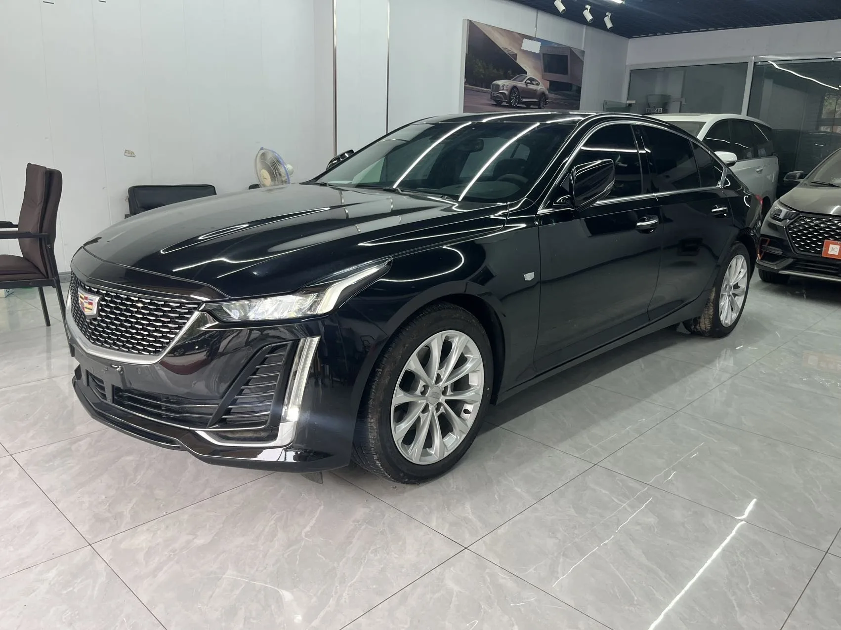 2021 Cadillac CT5 28T Luxury