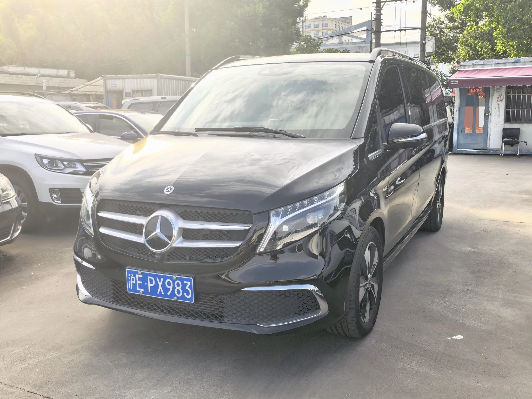 Mercedes-Benz V-Class 2022 V 260 2.0T Premium Edition Automatic