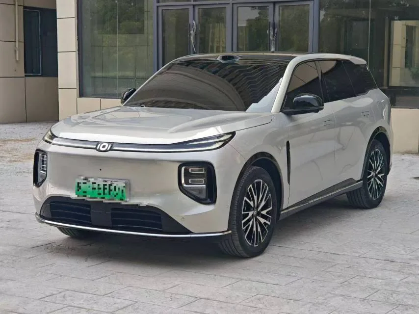 Qiyuan 2025 Q07 1.5 CVT 215 Laser Premium Edition, Automatic Transmission