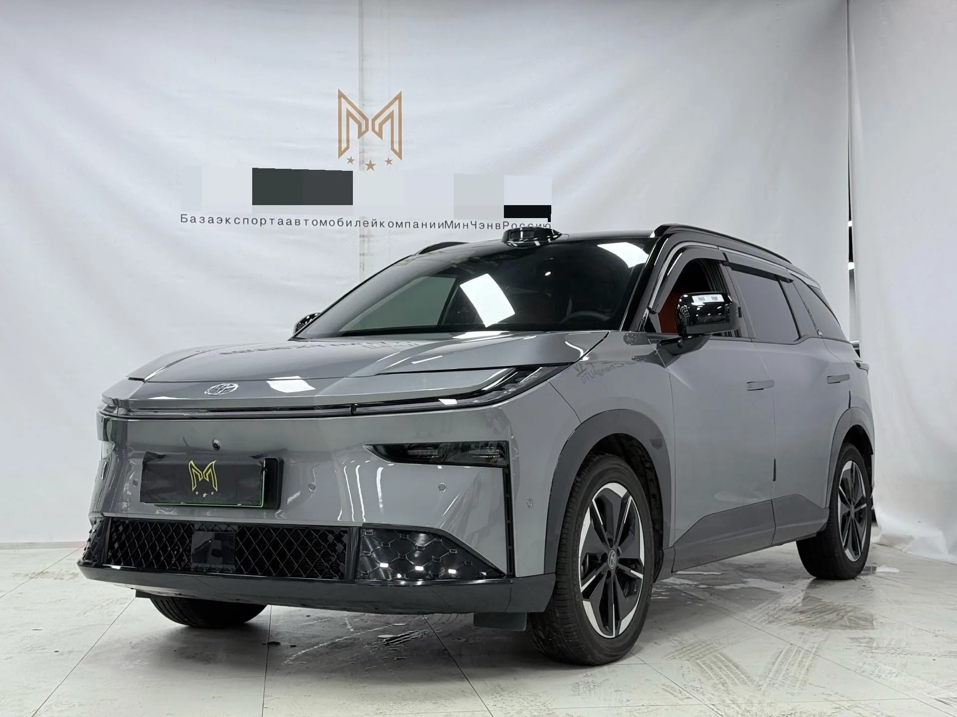 Toyota 2025 Platinum 3X 520 Pro Automatic