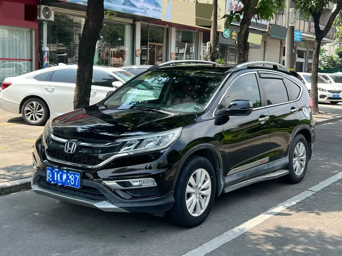 2015 Honda CR-V 2.0L Front-Wheel Drive Style Edition