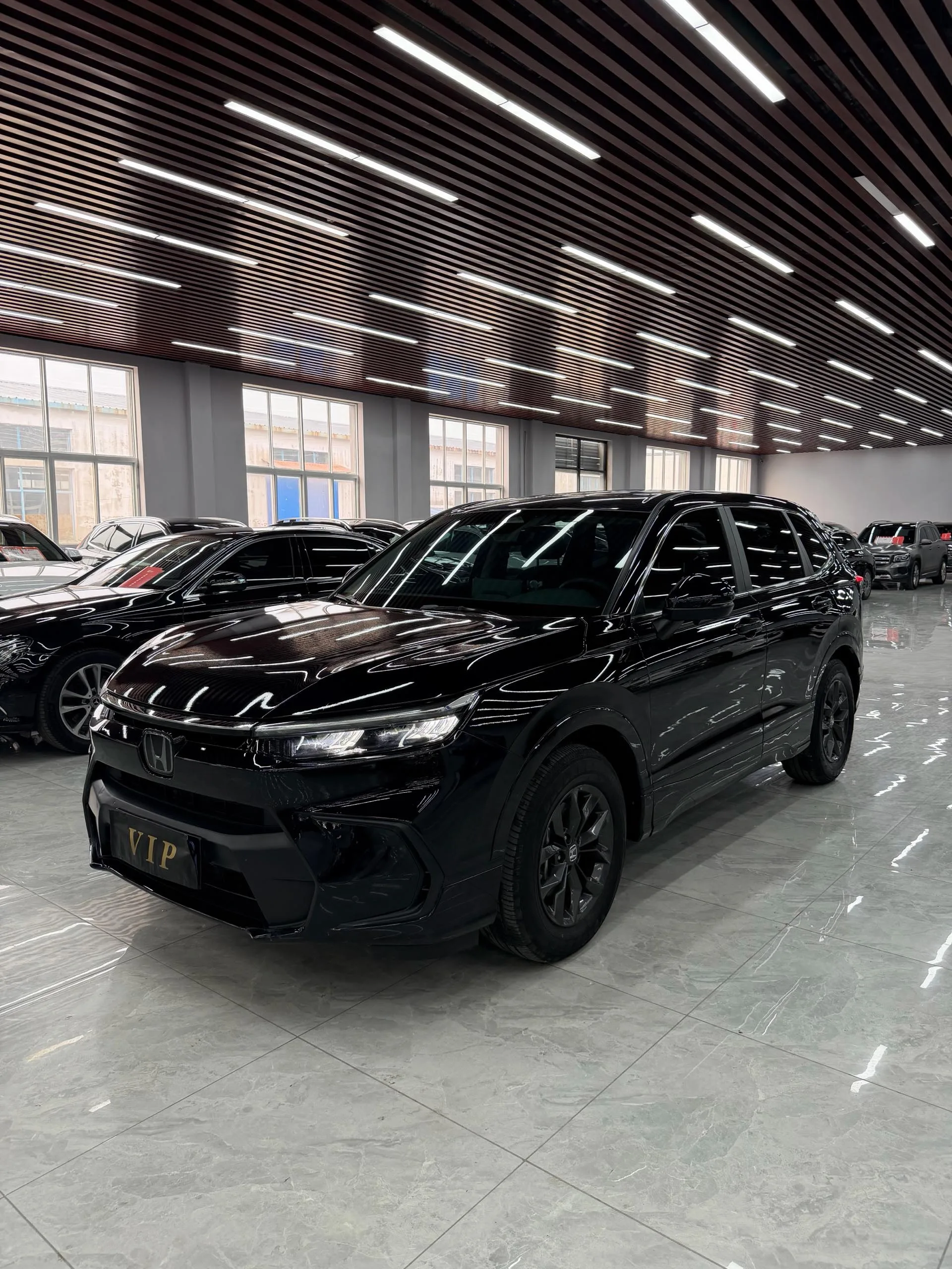 Читать 2023 Ветер 1,5Т вариатор 240TURBO 2WD Премиум Версия 5-местный Автоматический