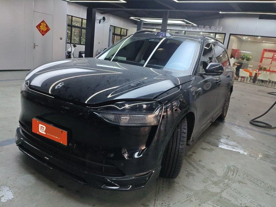 Wenjie M9 2024 Ultra Range Extended Edition 42kWh