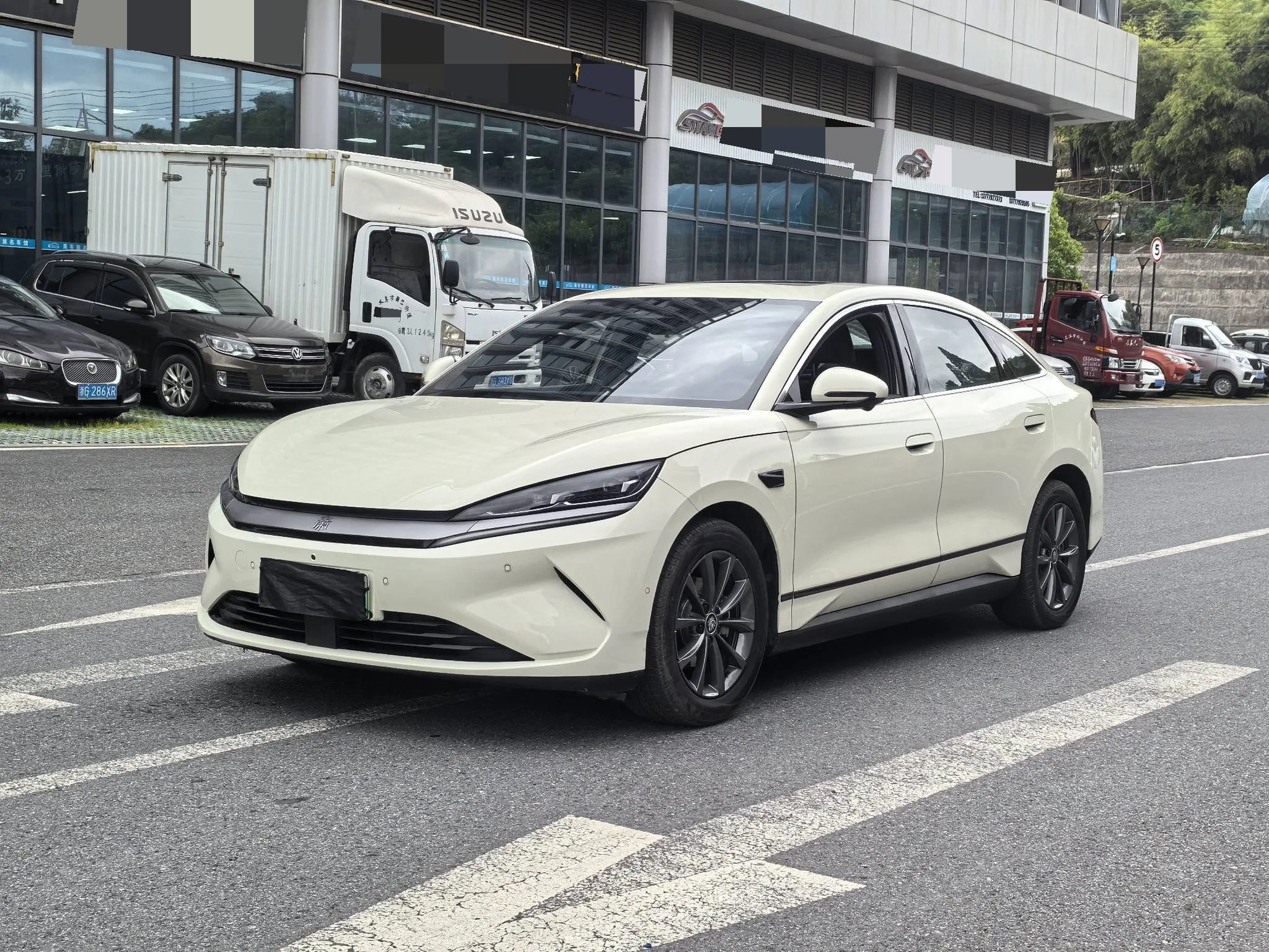 BYD 2025 Qin L EV 545KM Super Edition Automatic