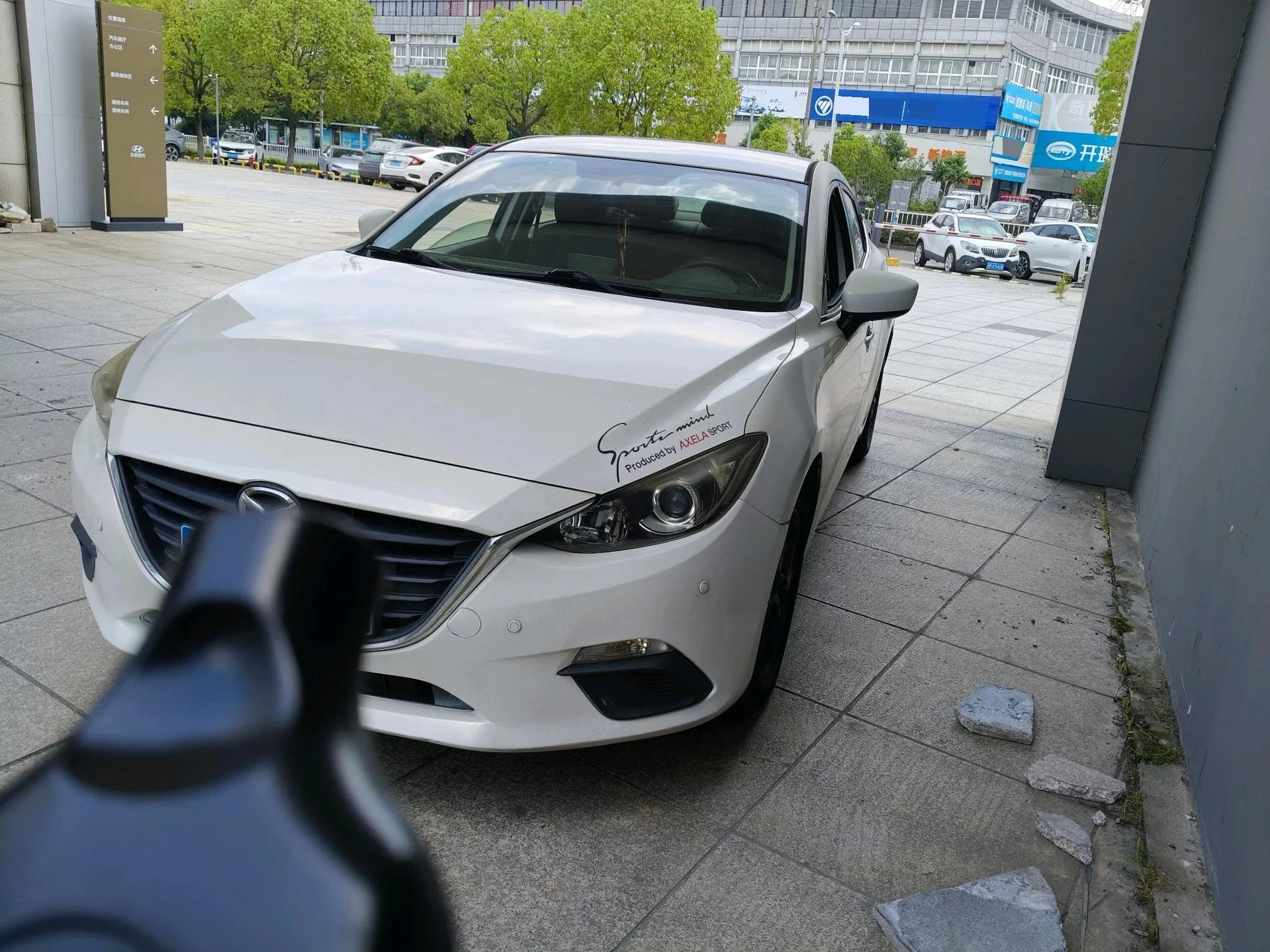 Mazda3 Axela 2014 Sedan 1.5L Automatic Comfort