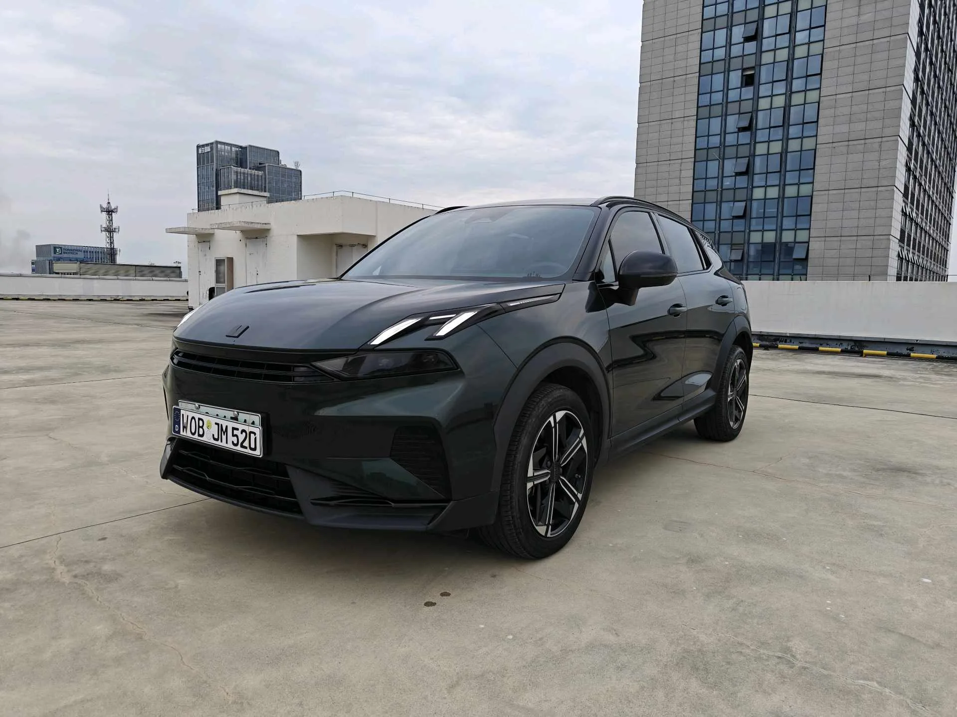 Lynk & Co 06 PHEV 2023 EM-P 126L Long Range Halo