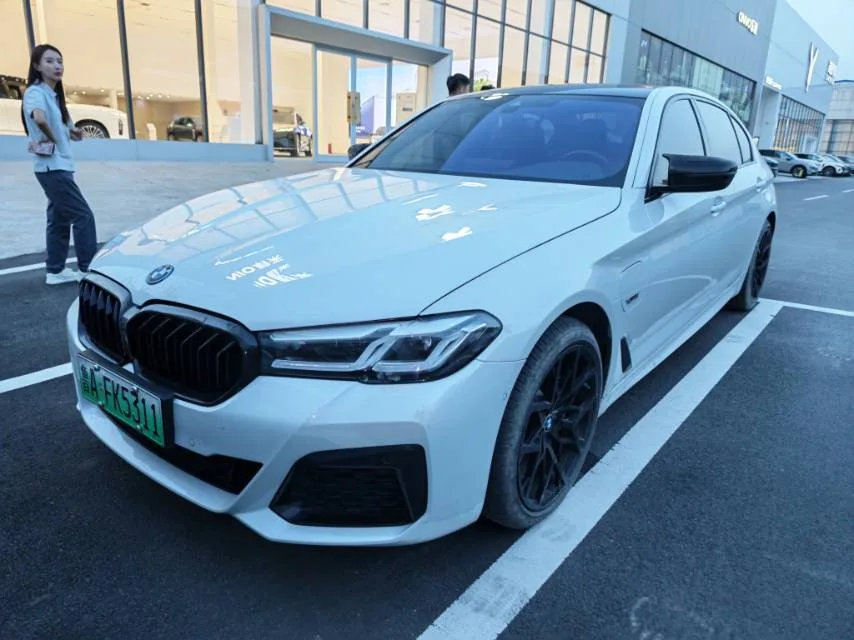 BMW 5 Series PHEV 2022 Facelift 535Le M Sport Package