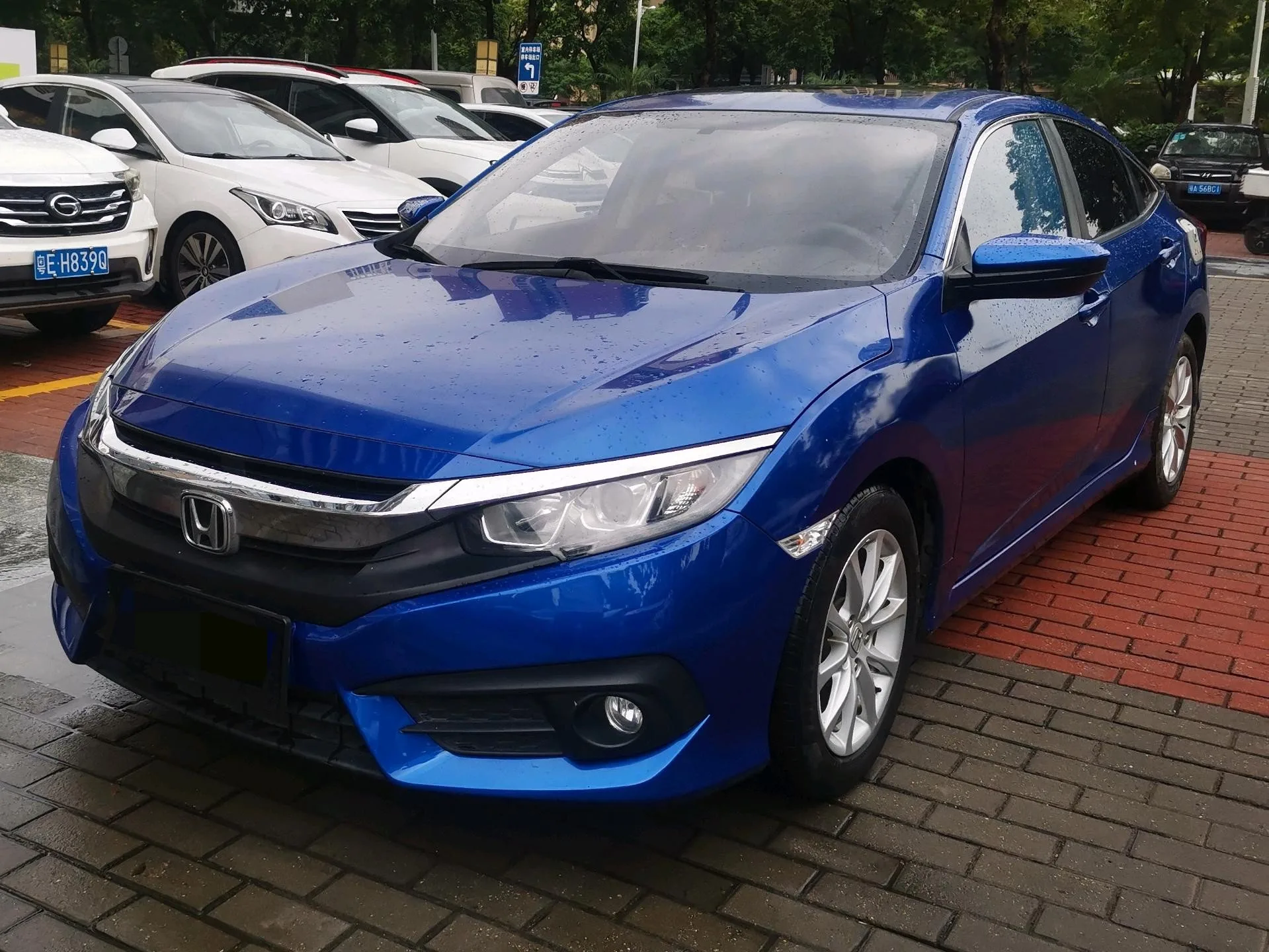 2016 Civic 180TURBO CVT Comfort Edition