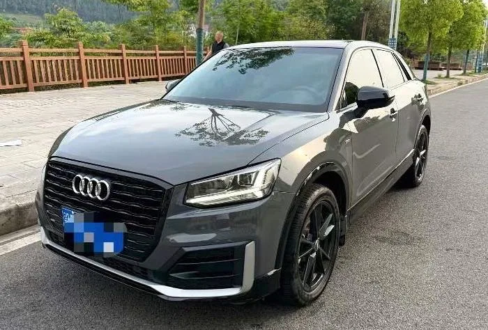 Audi Q2L 2021 35 TFSI Progressive Dynamic Edition