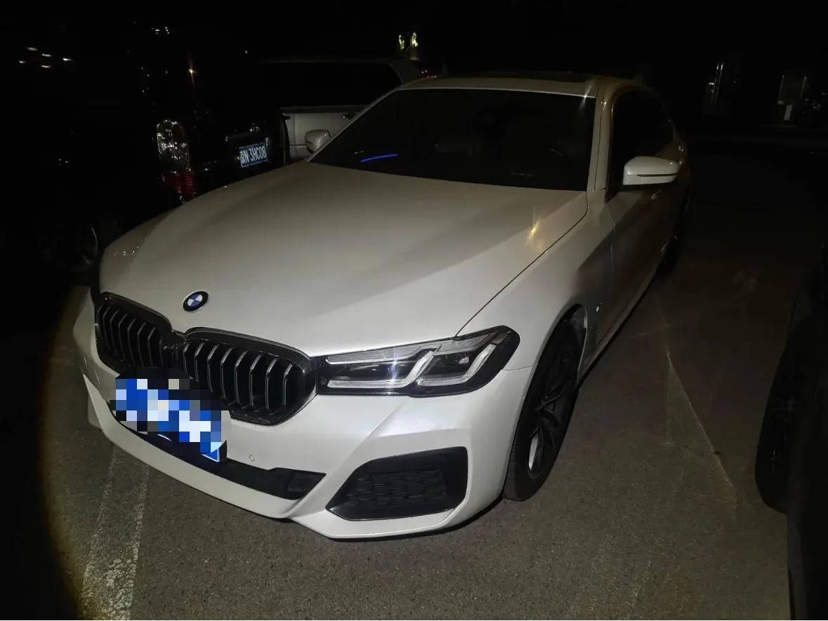 2021 BMW 5 Series 525Li M Sport Package