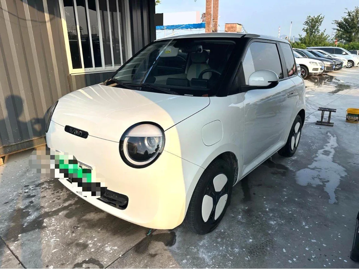 Changan Lumin 2022 Model 210km Sweet Edition